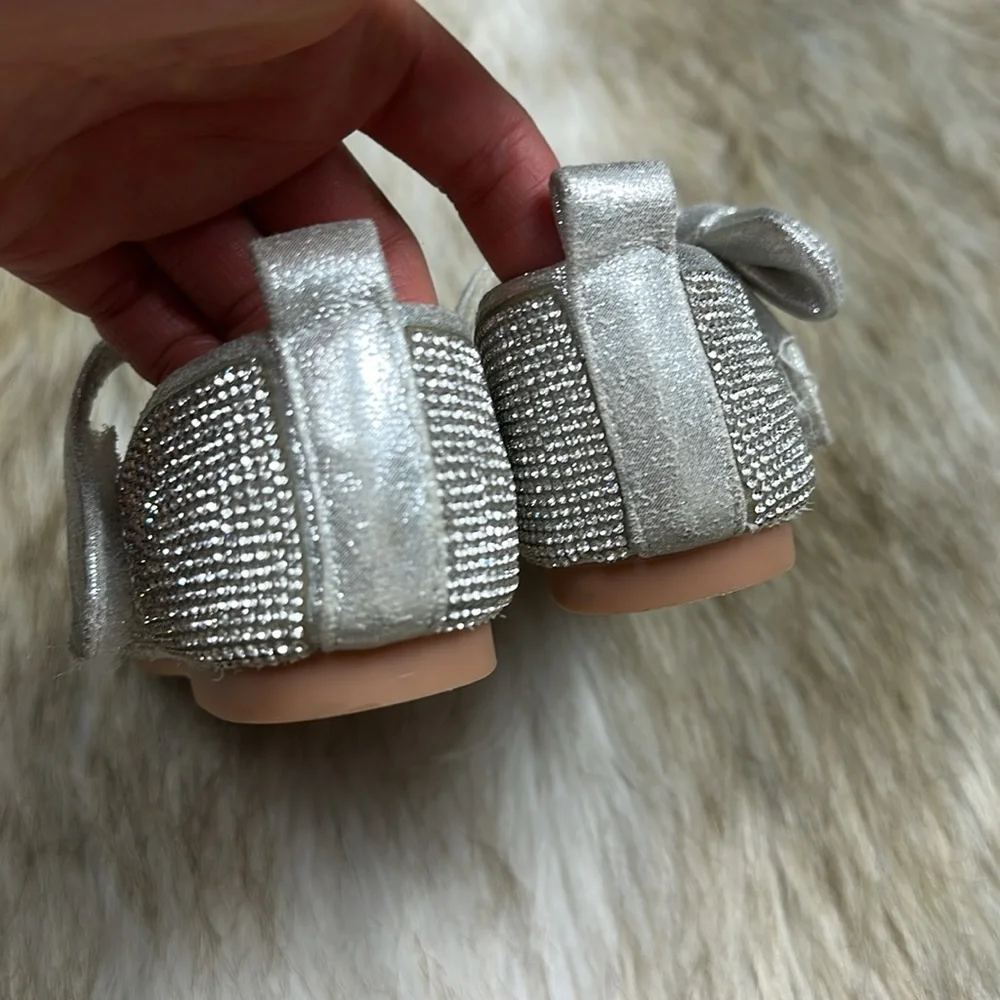 Silver Princess Kids Shoes with Bow, Size 11.5,  Velcro strap